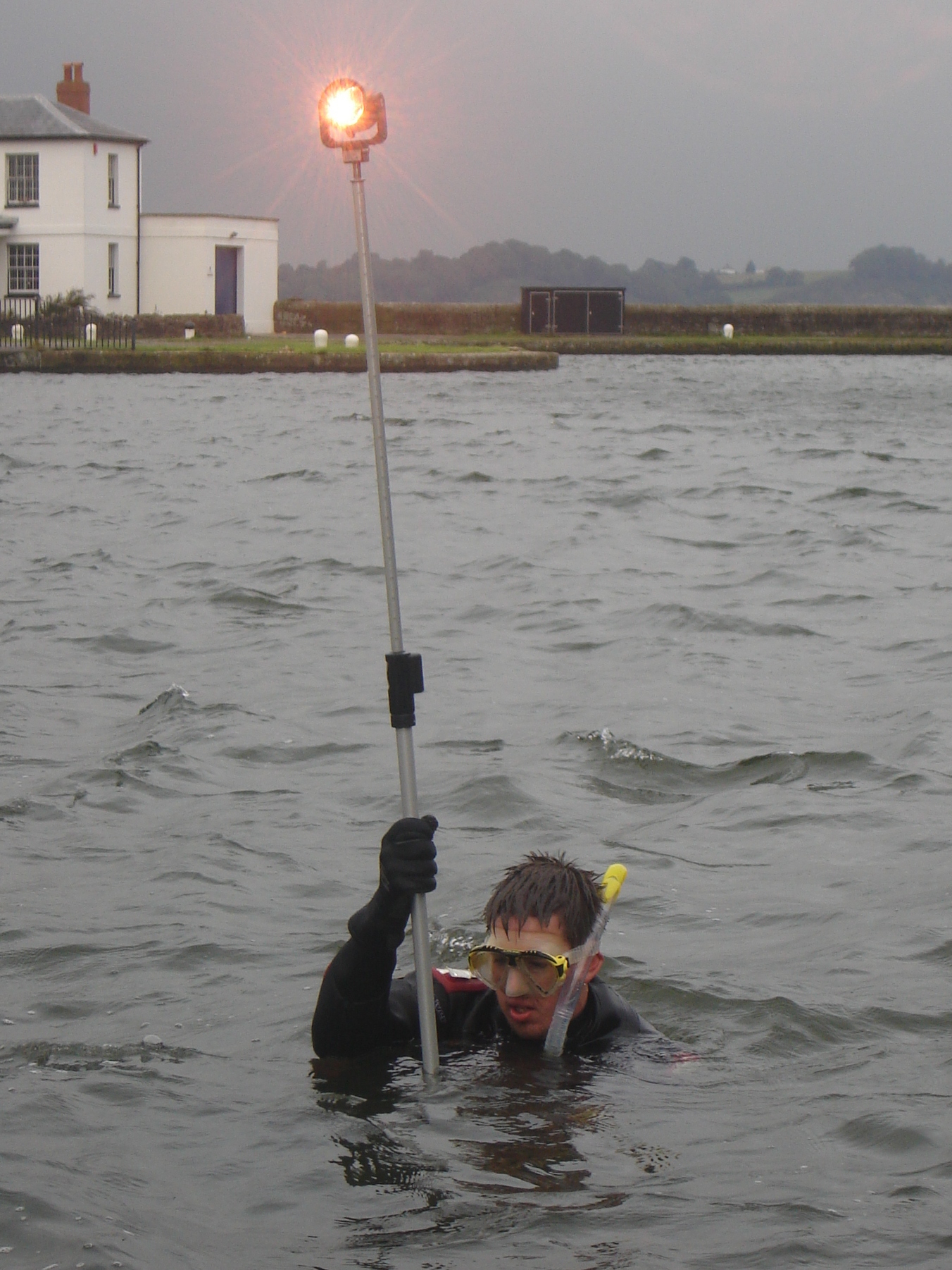 Recording the remains of submerged wrecks at Sharpness using a Total Station